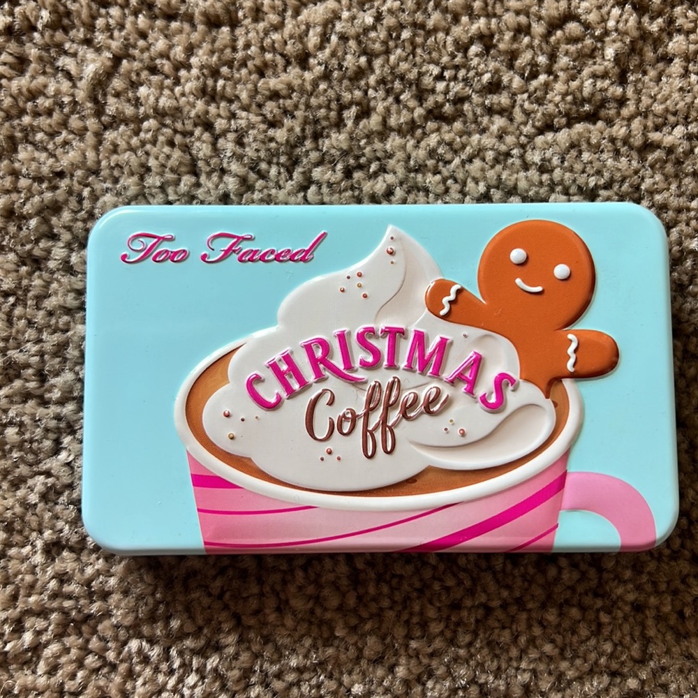 Too Faced Christmas Coffee Palette - Picture 3 of 4